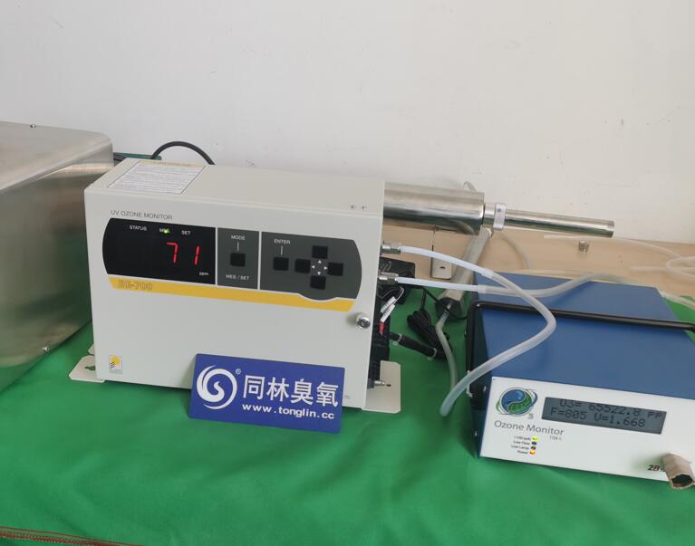 美國2B臭氧檢測儀與日本EG-700E檢測儀測試現(xiàn)場